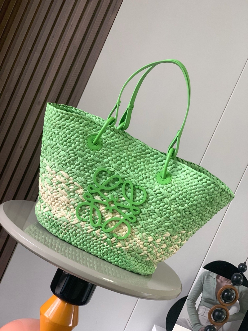l*ew* shopping bags